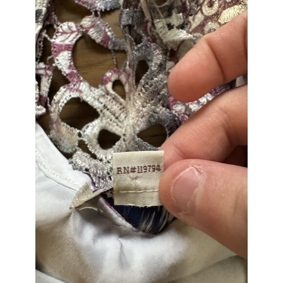 One World Live and Let Live Women Size Medium Flutter Sleeve Blouse Stretch City - Picture 6 of 11